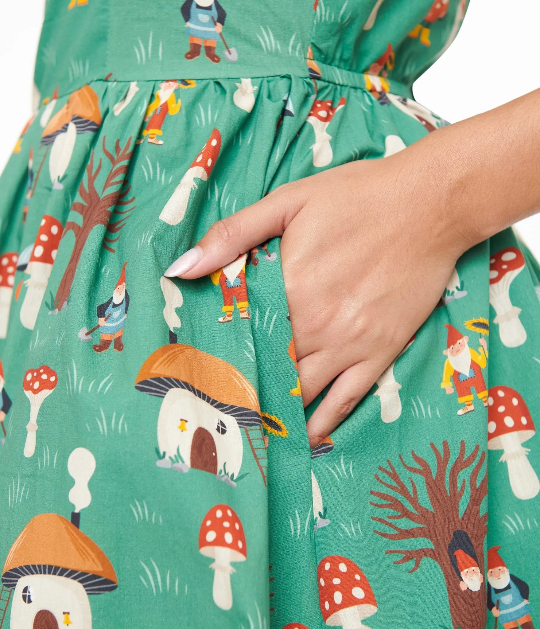 1950s Green Mushroom Cottage Cotton Swing Dress