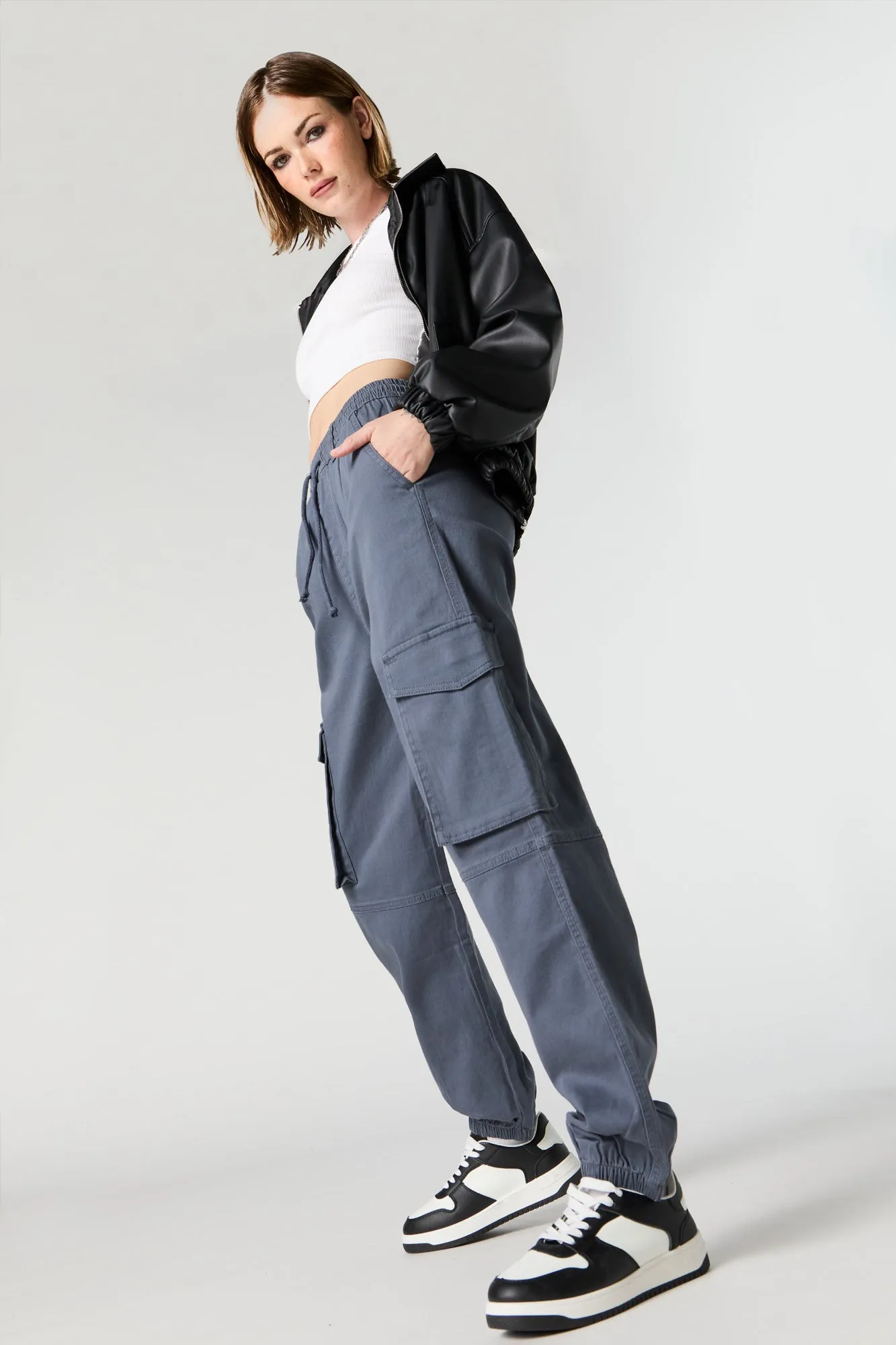 Drawstring Knee Seam Cargo Jogger