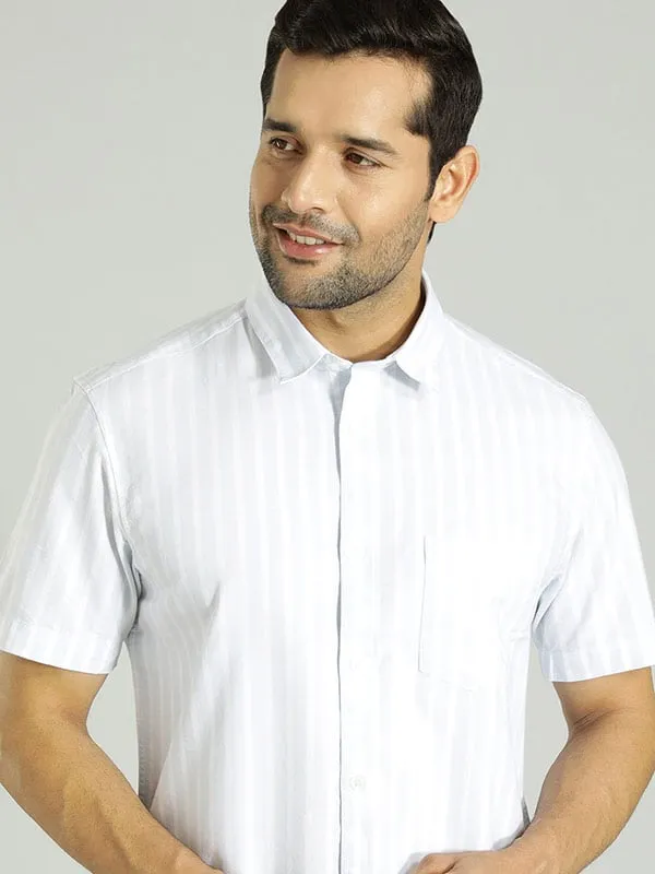 Men Striped Half Sleeve Cotton Blend Shirt