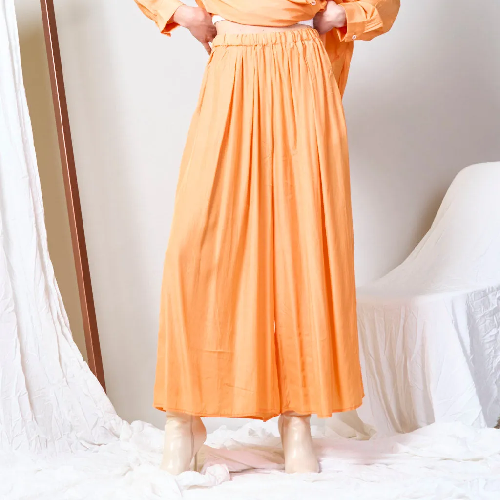 Wide leg trousers wholesale