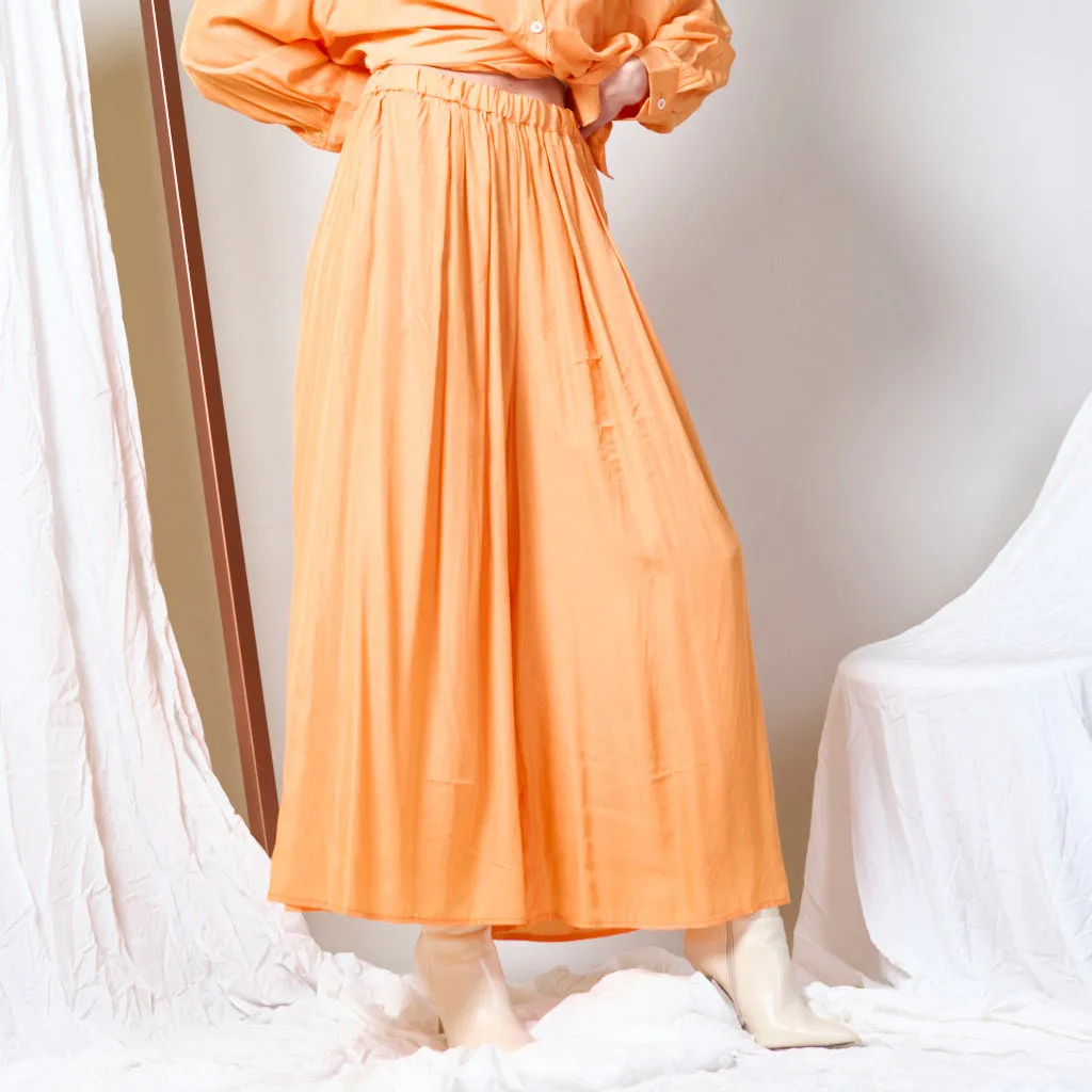 Wide leg trousers wholesale